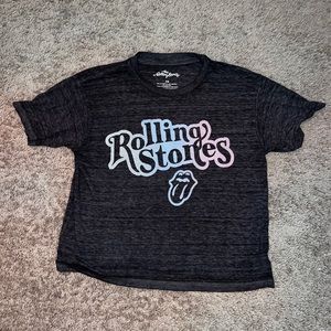 Graphic cropped tee